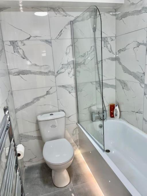 2 Bedroom Near Euston, King'S Cross Londres Exterior foto